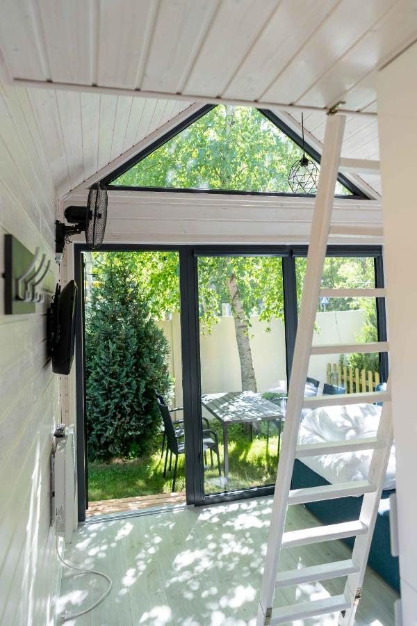 Pod Cyprysami - Surf & Family Resort 야스타르니아 외부 사진