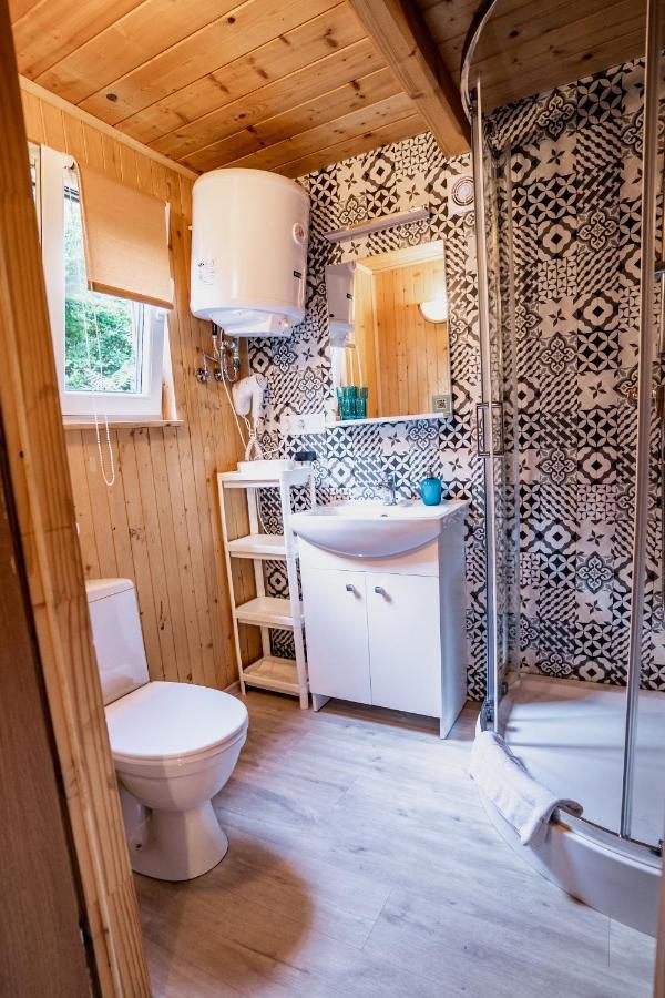 Pod Cyprysami - Surf & Family Resort 야스타르니아 외부 사진