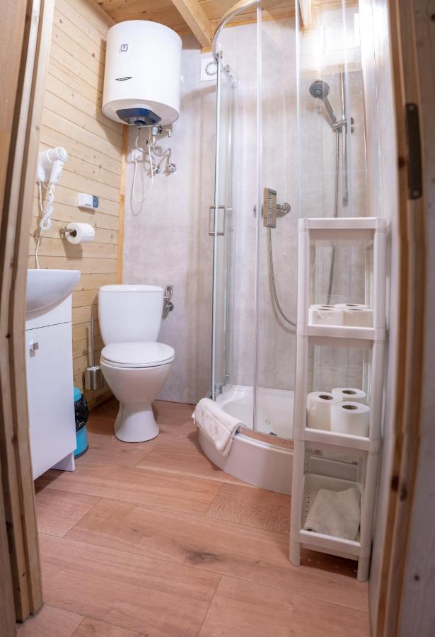 Pod Cyprysami - Surf & Family Resort 야스타르니아 외부 사진