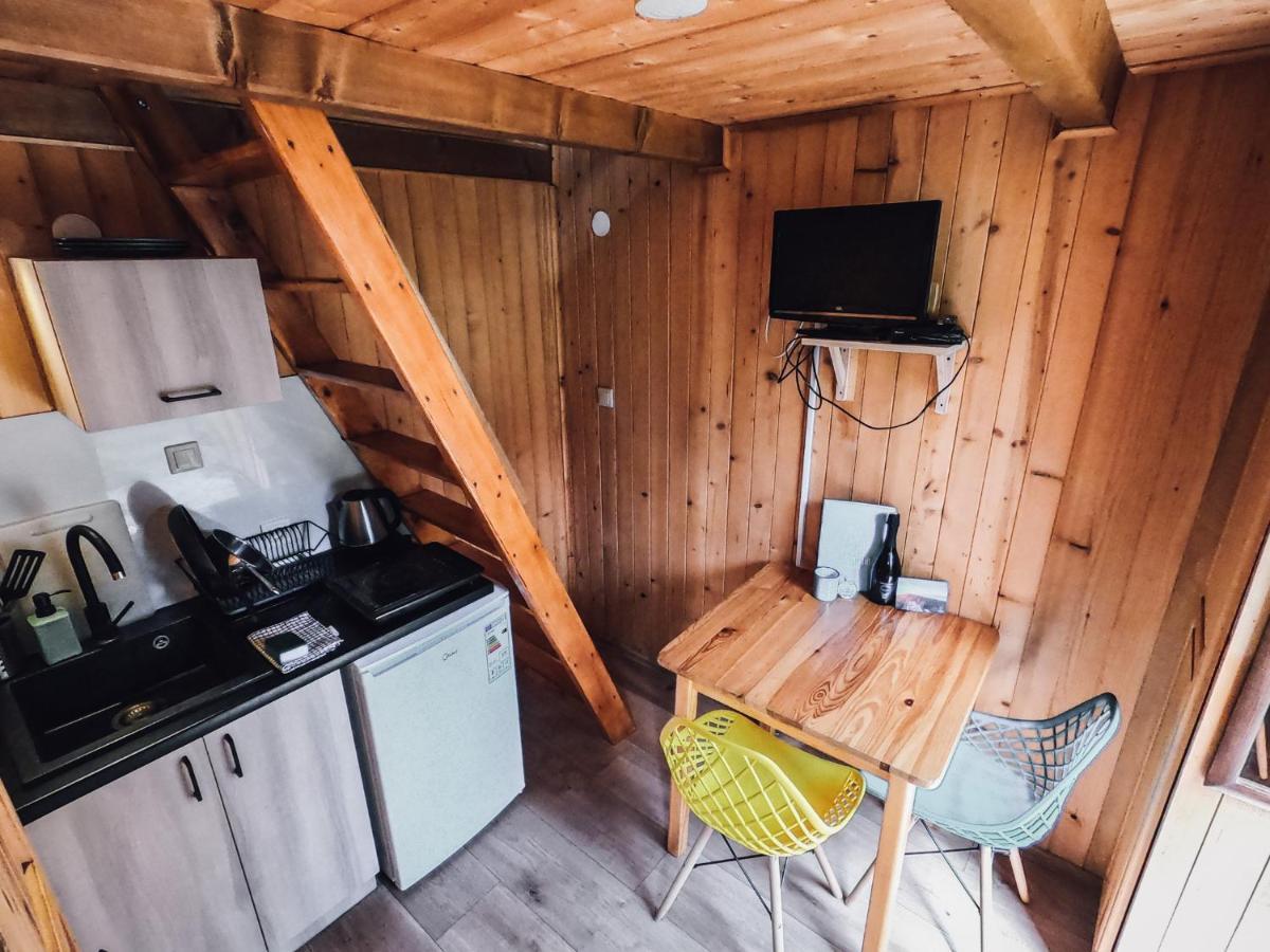Pod Cyprysami - Surf & Family Resort 야스타르니아 외부 사진