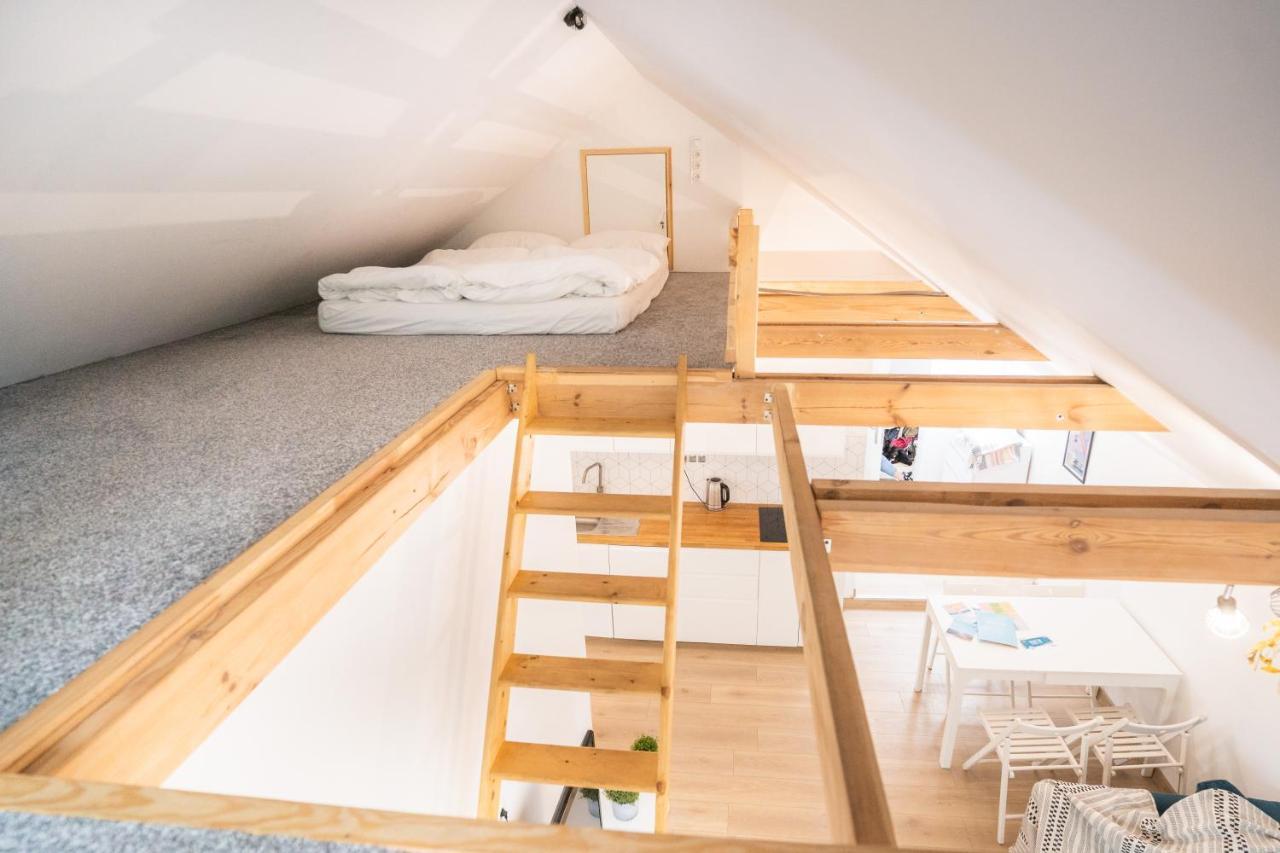Pod Cyprysami - Surf & Family Resort 야스타르니아 외부 사진